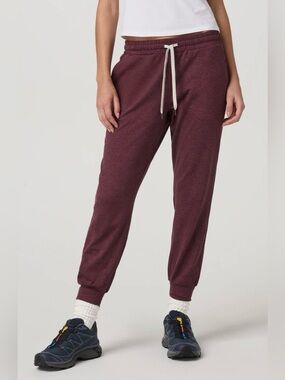 Vuori NWT Performance Fig Heathered Lounge Joggers Size L